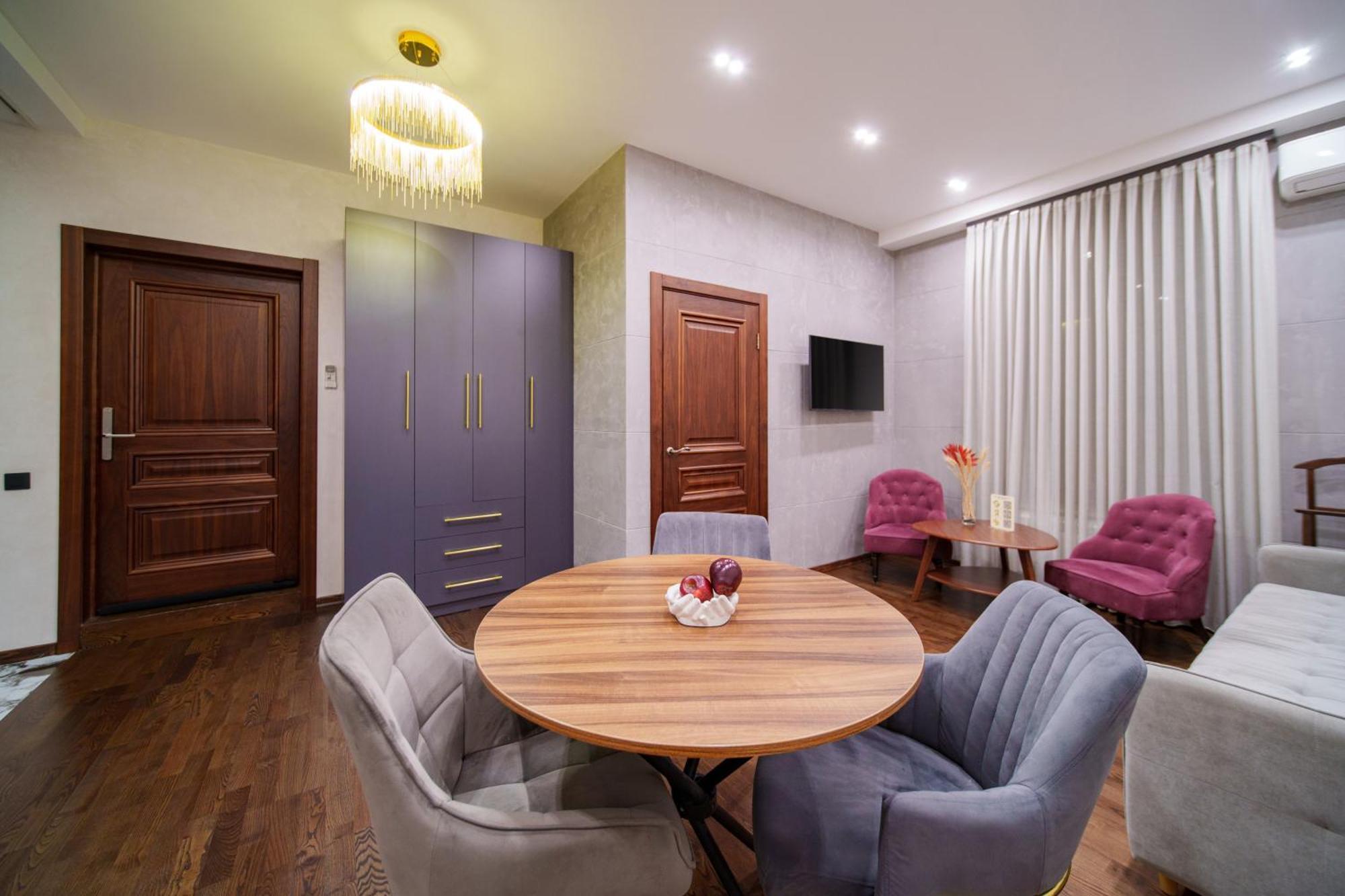 Arch Apart Hotel Erevan Esterno foto